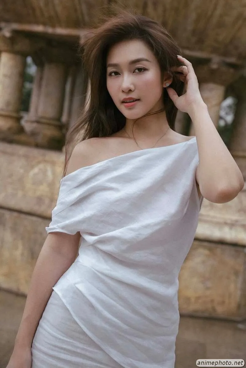 ảnh khả ngân 14