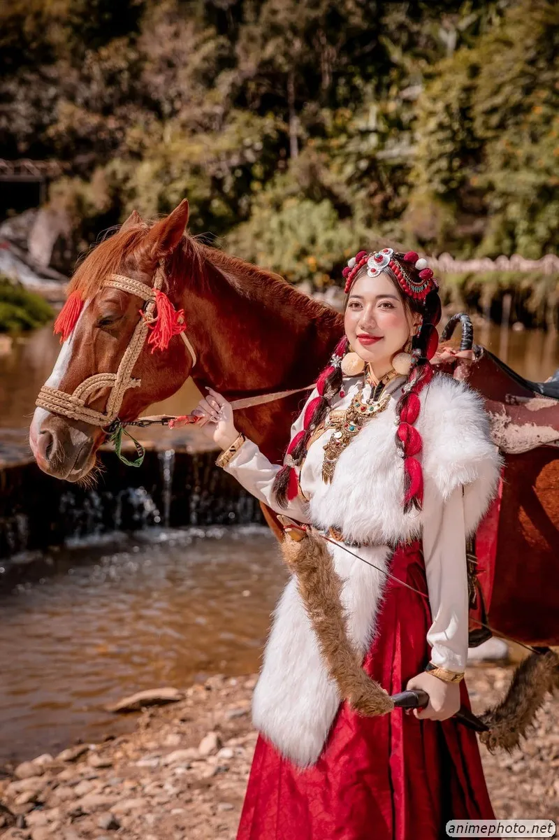 ảnh nguyễn thục anh 18