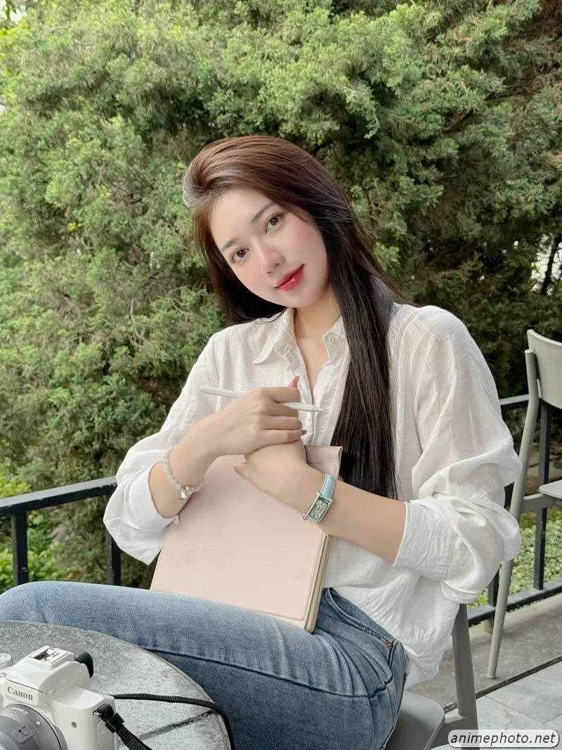 ảnh nguyễn thục anh 35