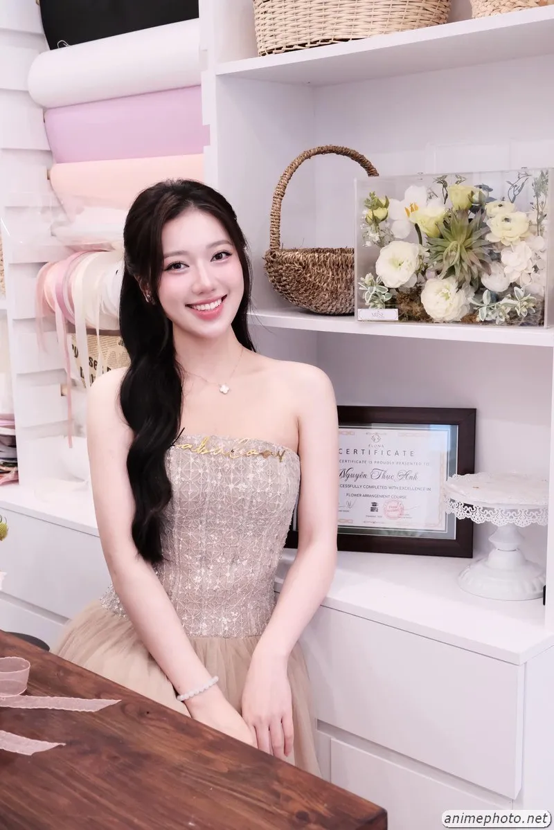 ảnh nguyễn thục anh 38