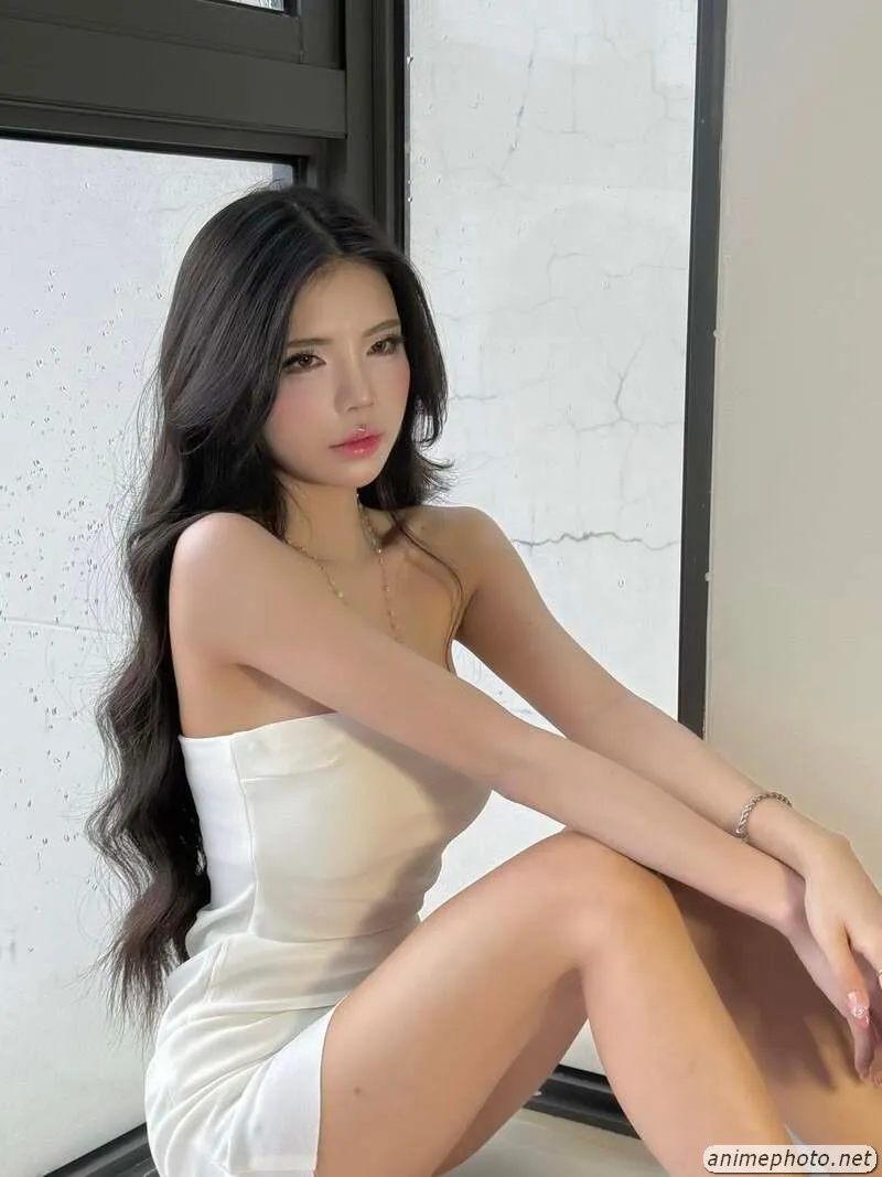 ảnh nude mai dora 4