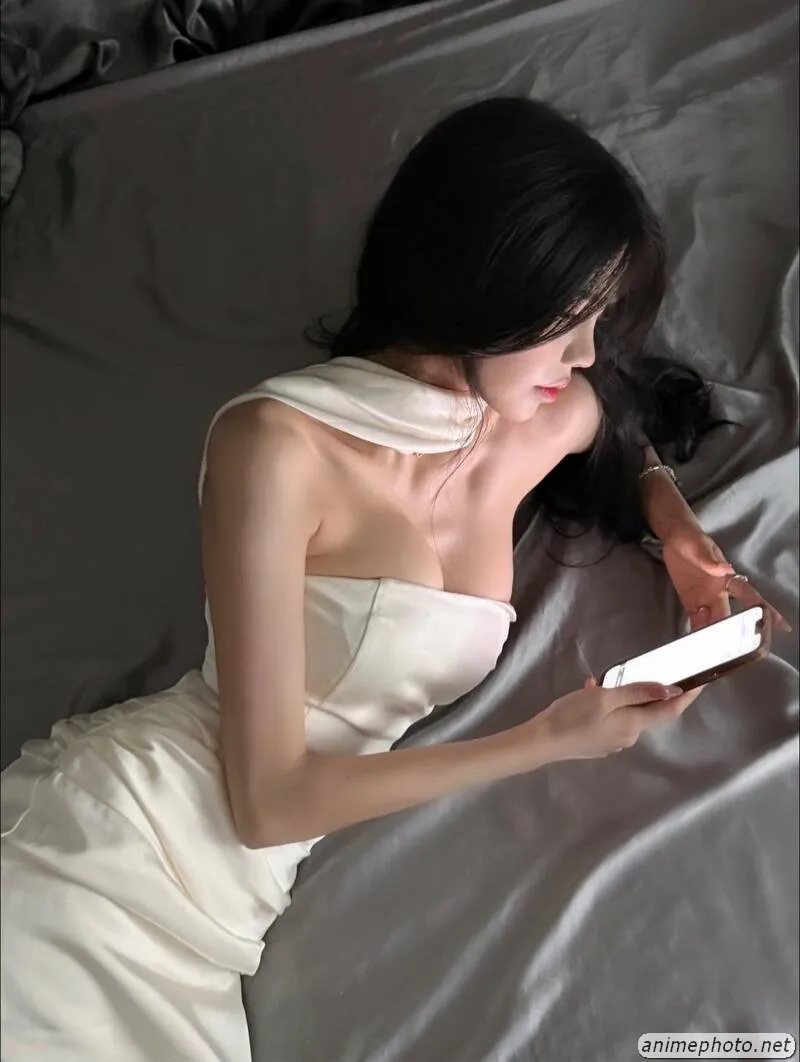 ảnh nude mai dora 5