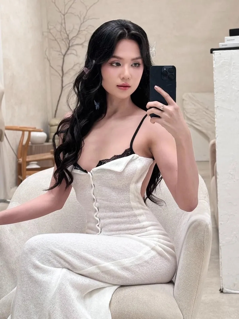 ảnh sex ngọc trinh
