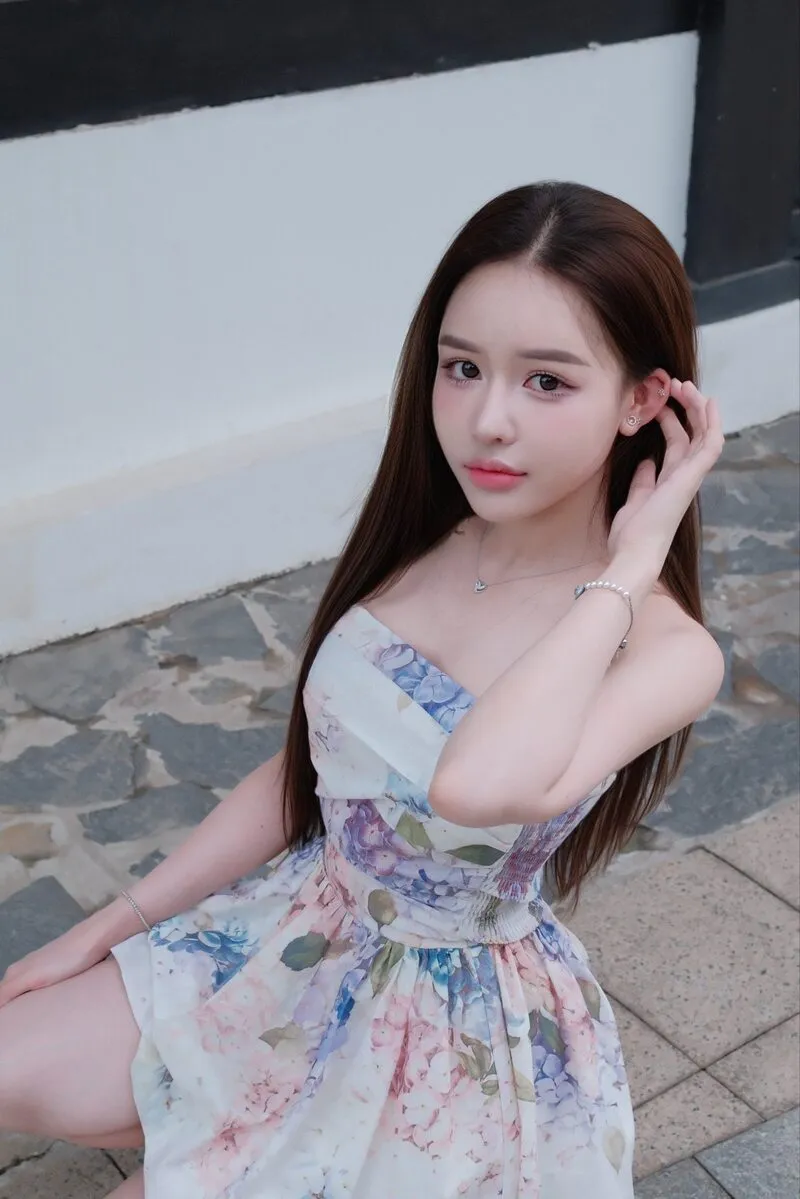 nude kim thảo anh 5