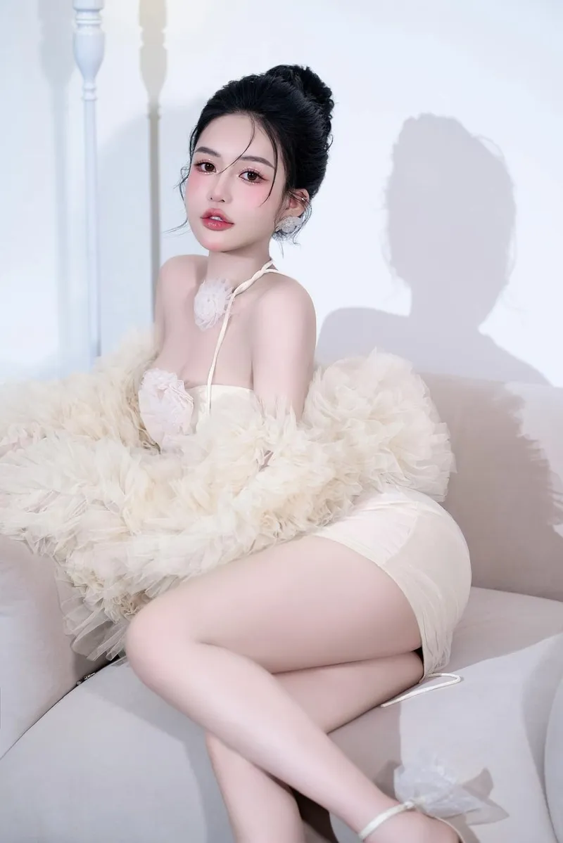 nude kim thảo anh đẹp
