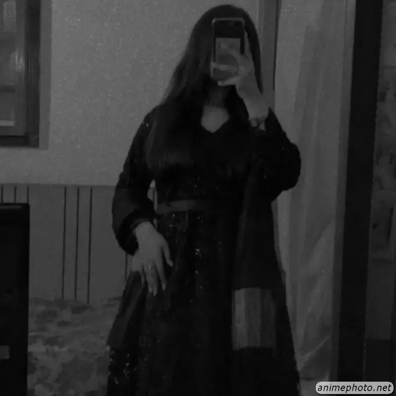 sad girl dp 32