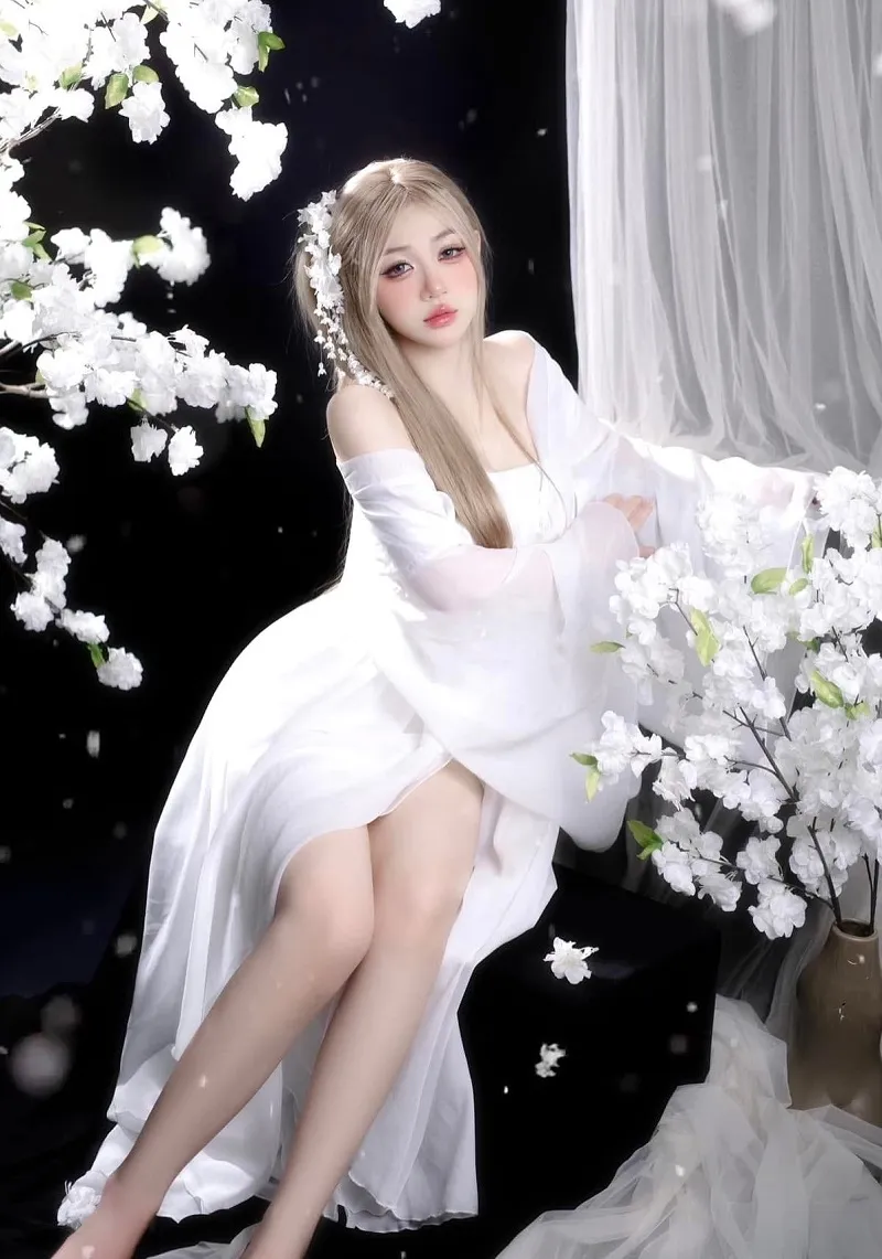 trần hà linh 2