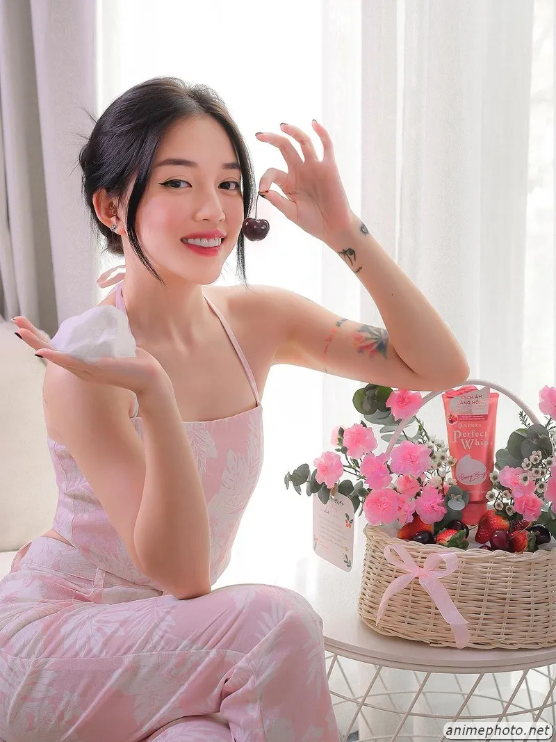 ảnh Linh Ngọc Đàm 10