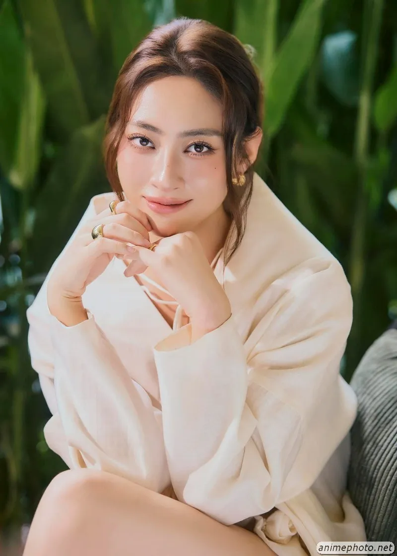 ảnh Lương Thùy Linh 22