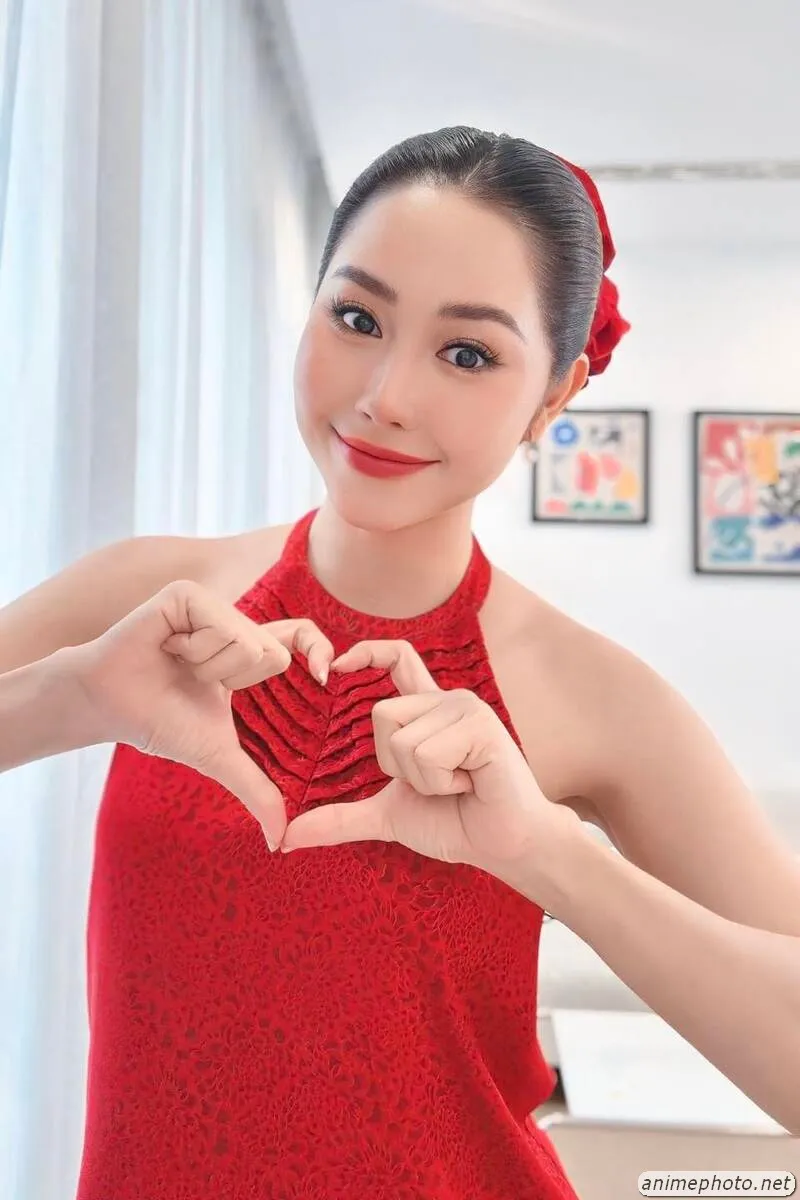 ảnh tường vy 18