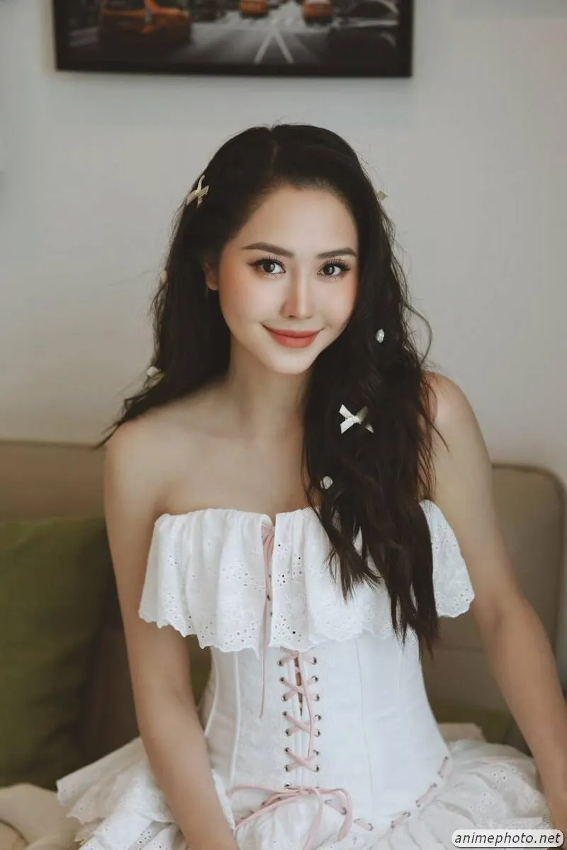 ảnh tường vy 19