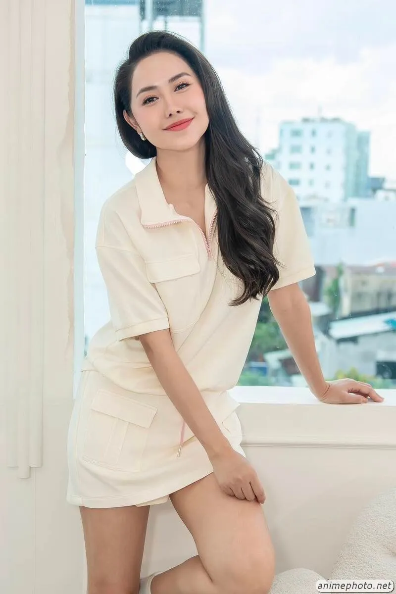 ảnh tường vy 28