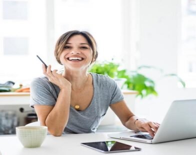 Tìm Kiếm Niềm Vui Trong Công Việc Sống Tích Cực Và Hiệu Quả