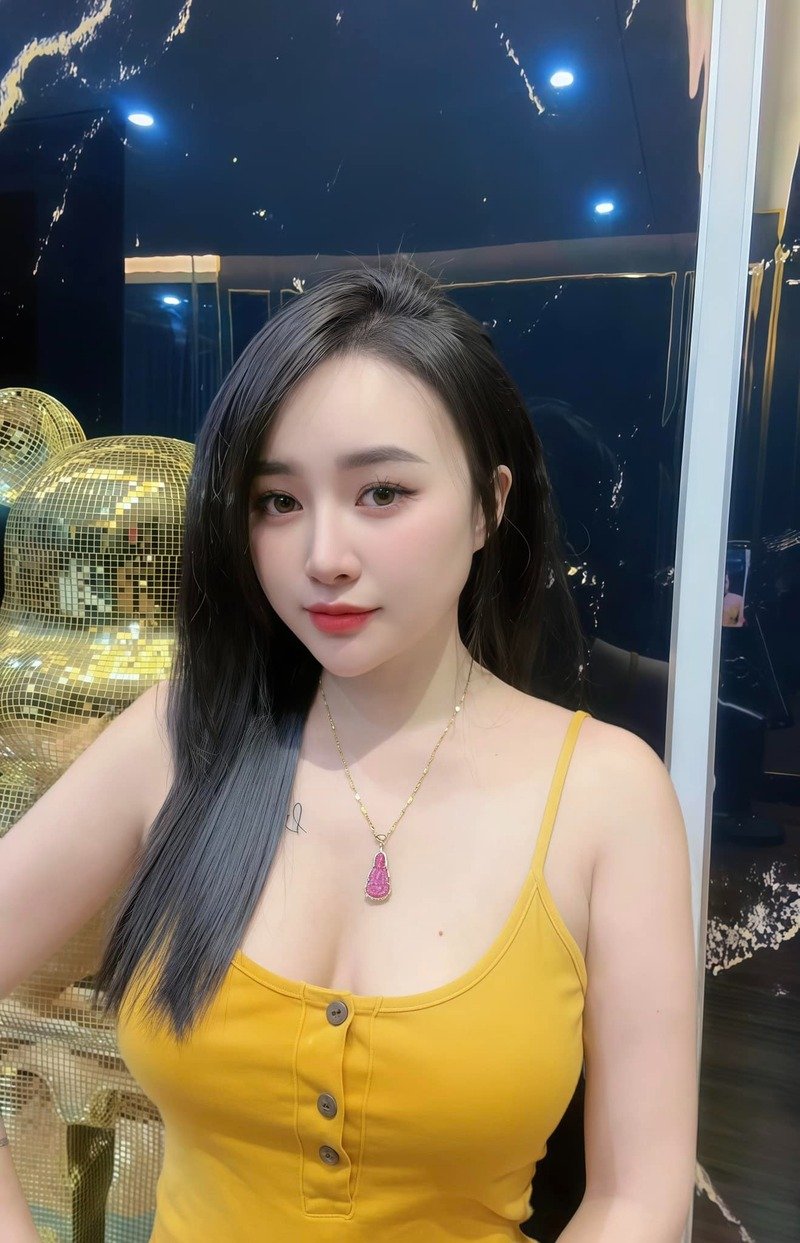 gái xinh nguyên thảo