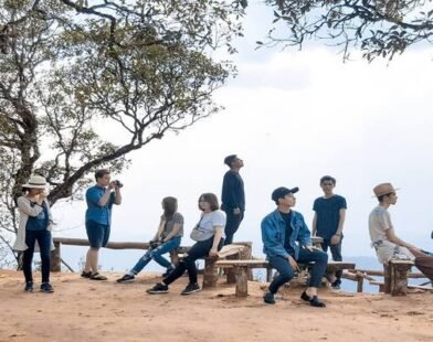 Ảnh Nhóm – Khoảnh Khắc Gắn Kết Và Niềm Vui Chung