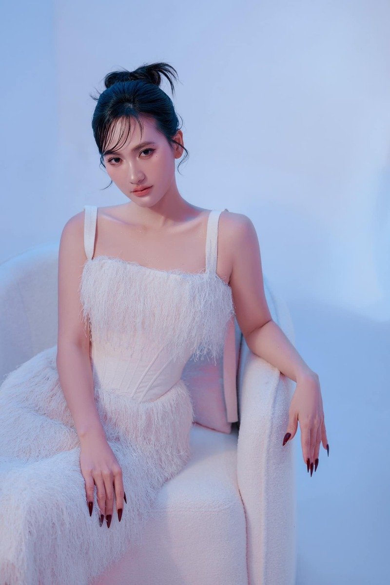 Phương Anh Đào 23