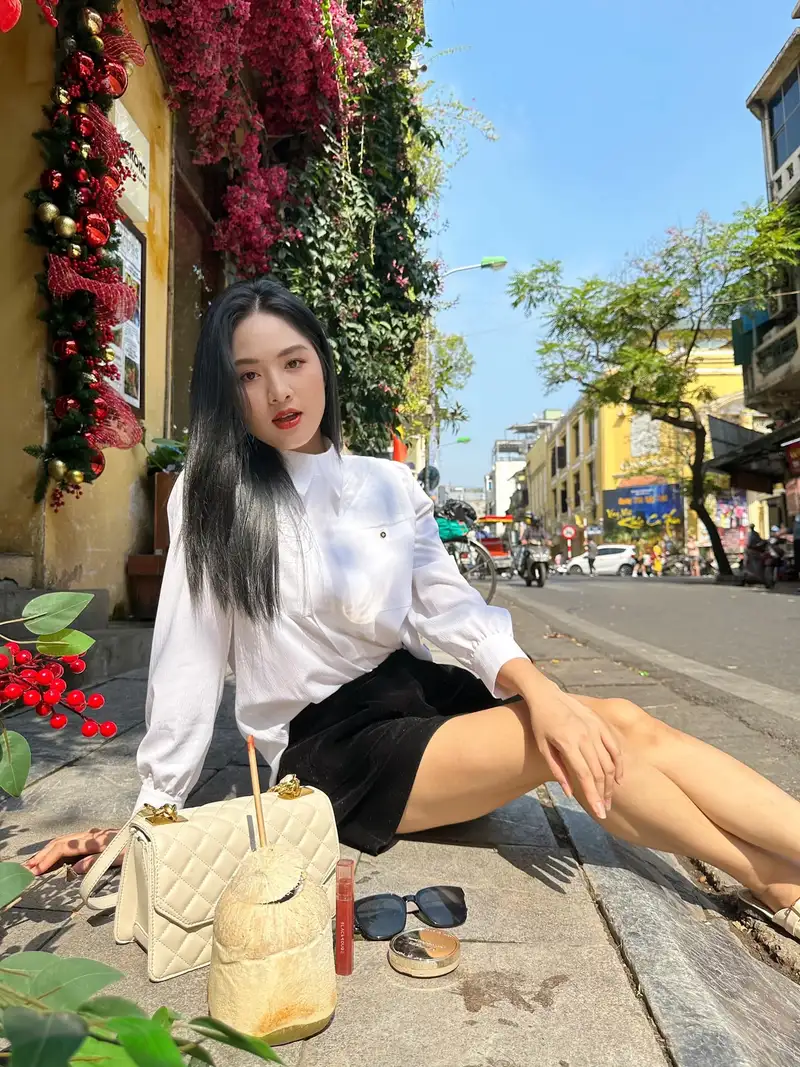 Trang Thuỳ cá tính