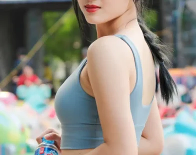 99+ Ảnh Trang Thuỳ gen Z xinh đẹp và cá tính chuẩn vợ đảm