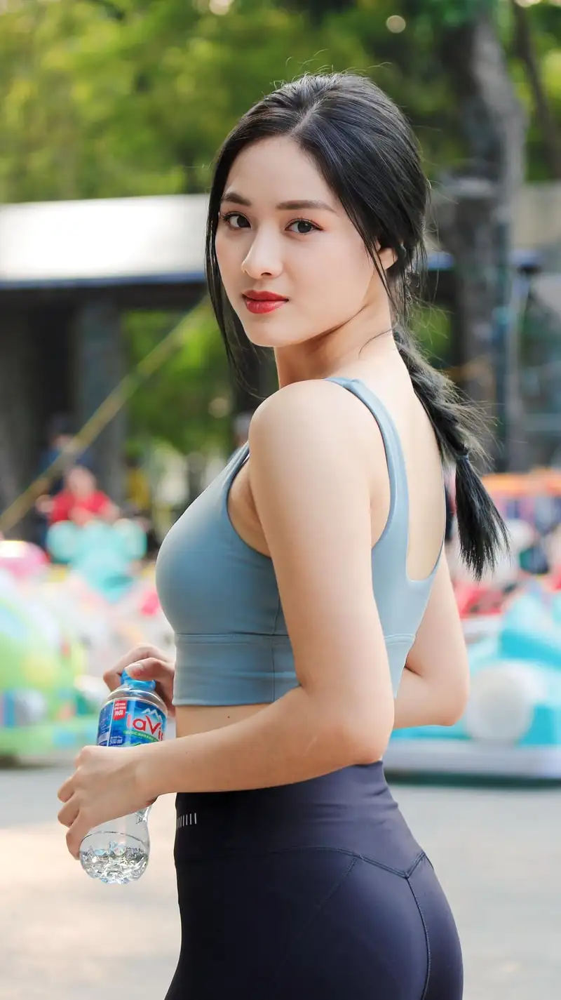 ảnh Trang Thuỳ cười