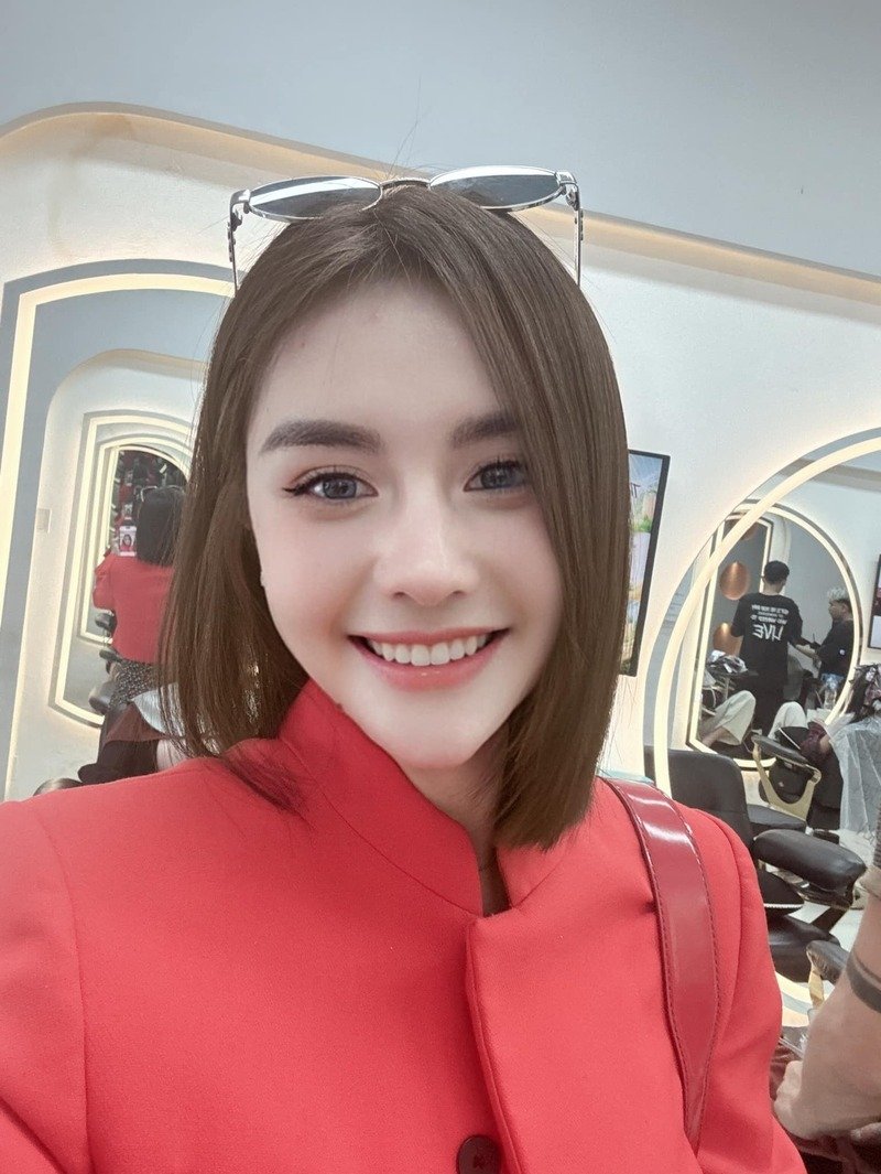 ảnh hot girl Nguyễn Thị Tố Uyên sexy 6