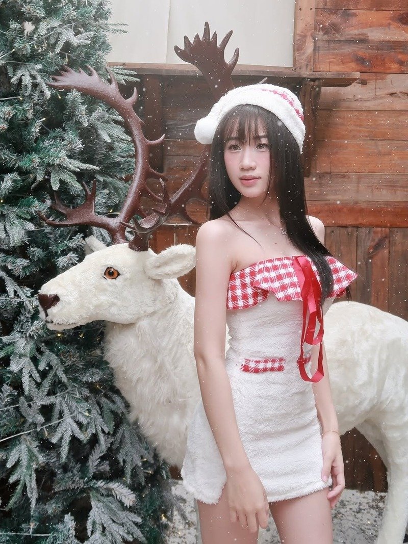 ảnh sex Hoàng Lan Anh 4