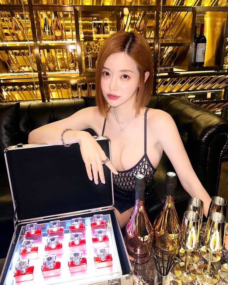 ảnh sex dj SODA ko che