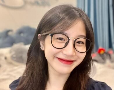 Top 99+ ảnh tiktoker Vân Chòe xinh đẹp nở nụ cười rạng rỡ