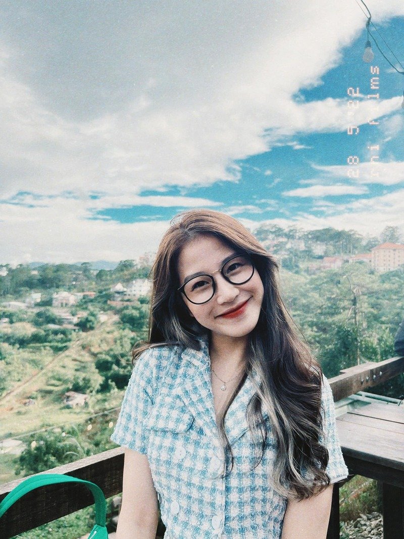 ảnh tiktoker Vân Chòe sexy