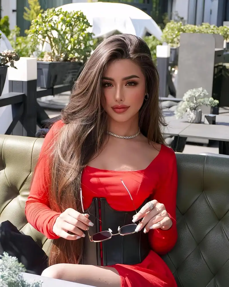 hình gái xinh đẹp cởi đồ