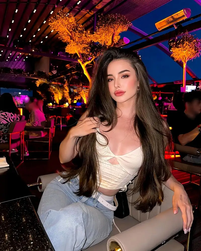 hình gái xinh đẹp ngầu lòi