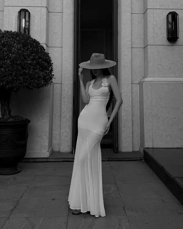 hình phí phương anh sexy