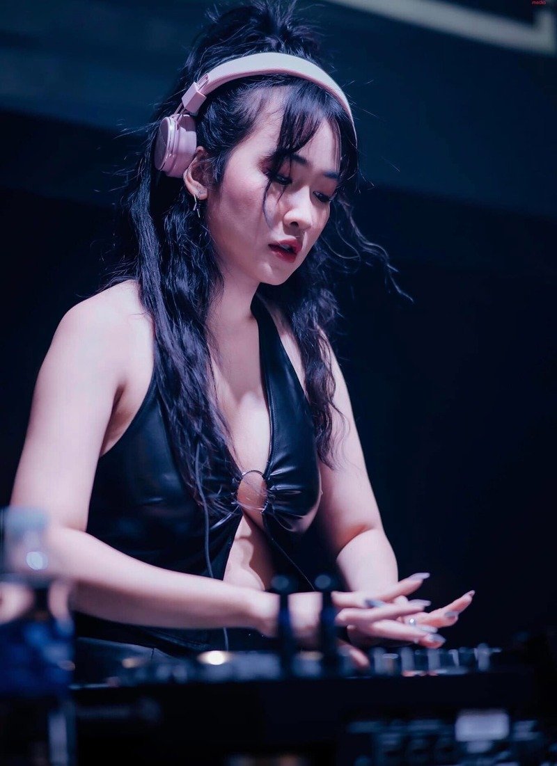 DJ Trang Moon 7