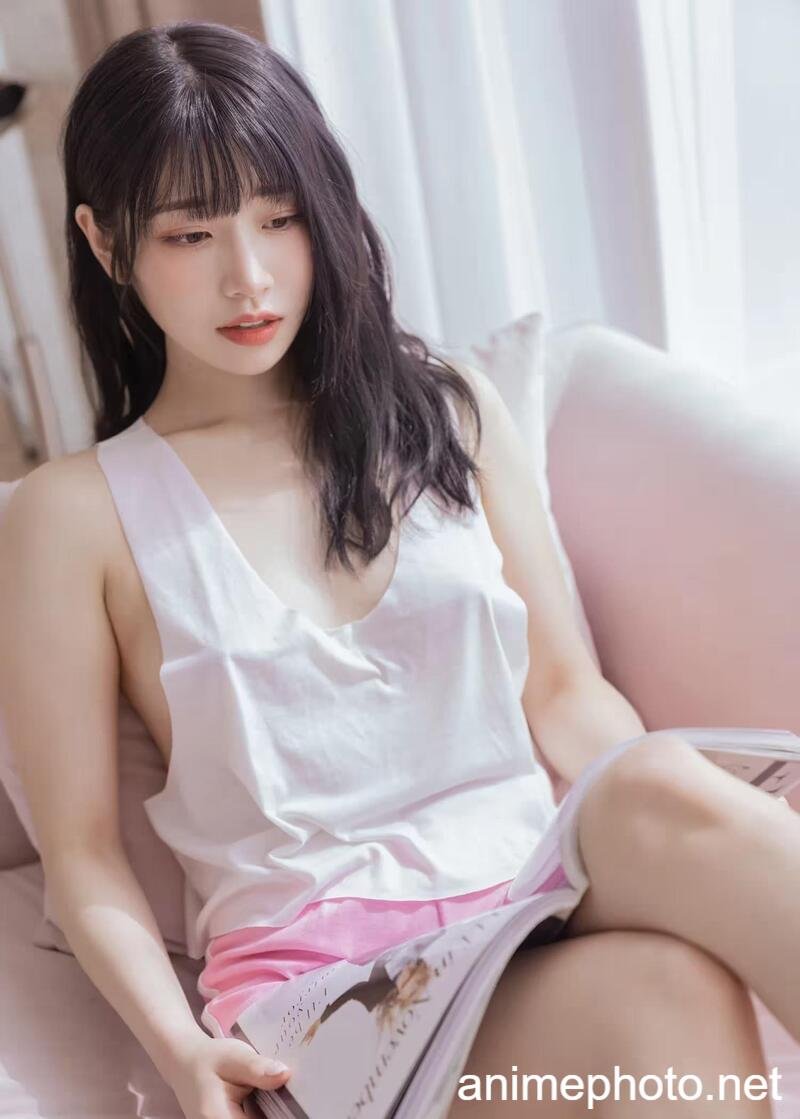 Saika Kawakita không che