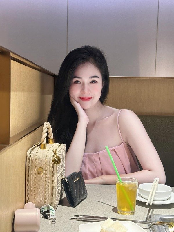 ảnh Bùi Thị Yến Nhi sexy