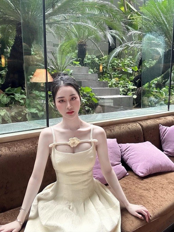 ảnh Hà Quỳnh Anh bikini