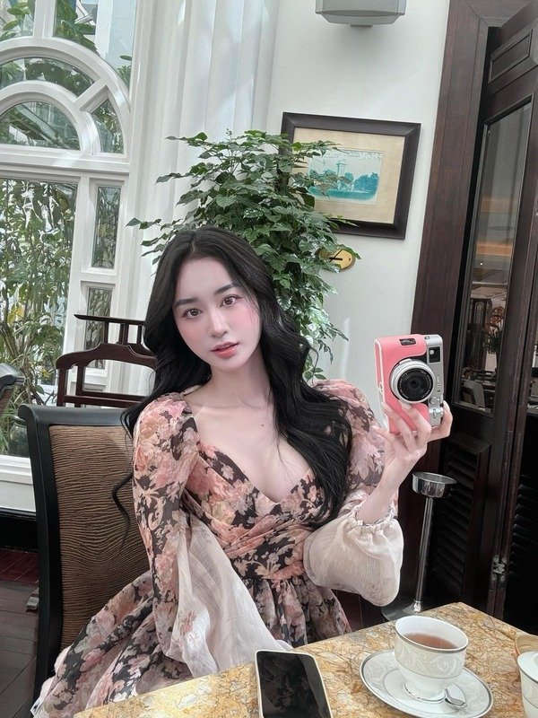 ảnh Hà Quỳnh Anh xinh đẹp