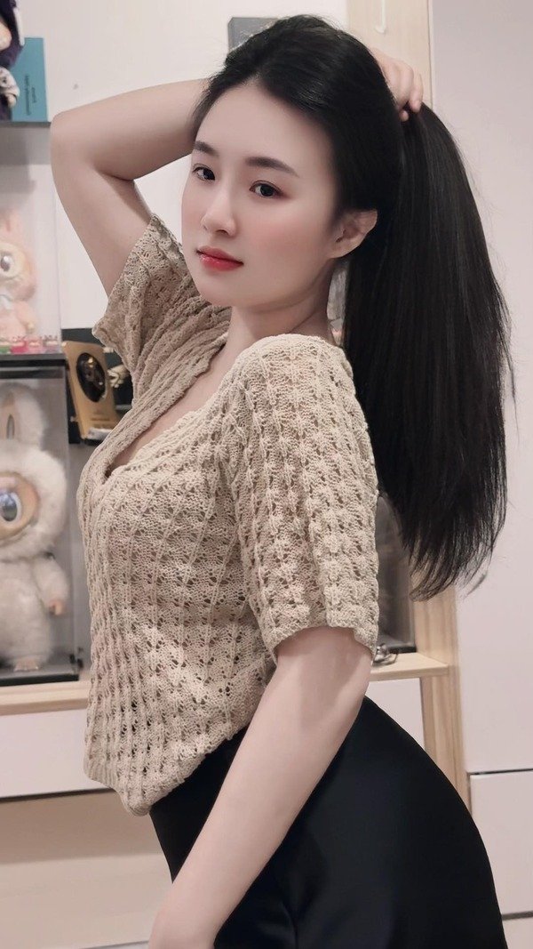 ảnh Trần Thuỳ Linh 15