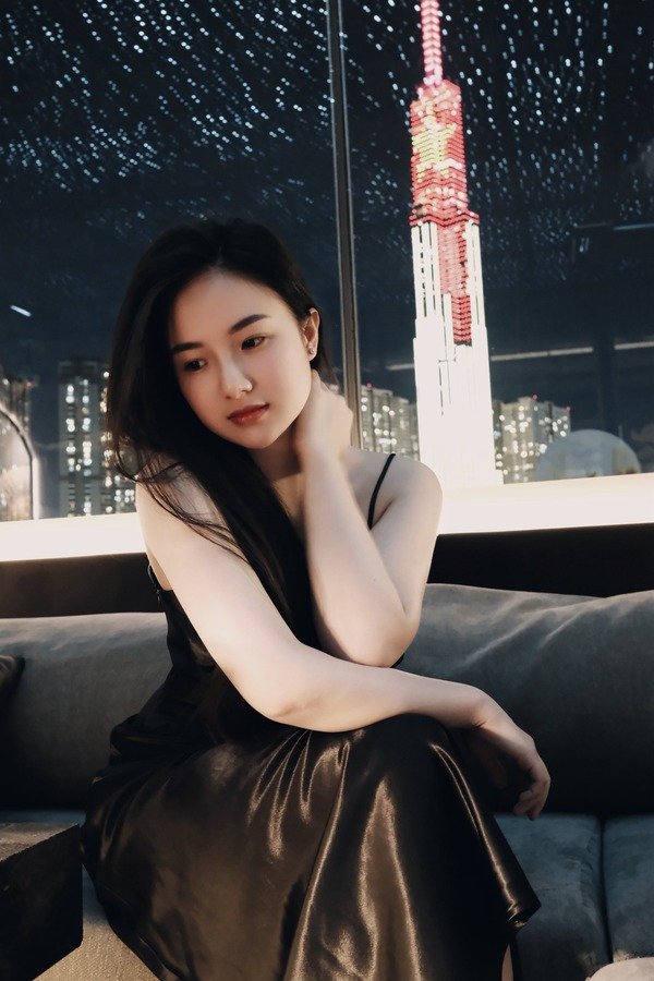 ảnh Trần Thuỳ Linh 8