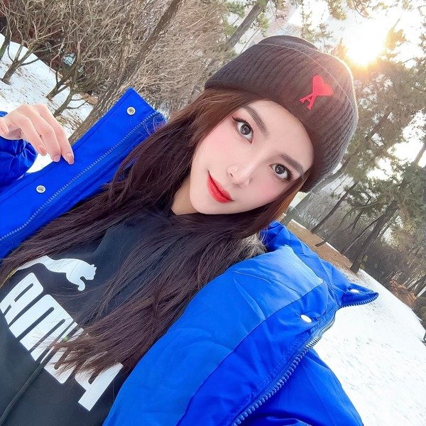 ảnh Trương Mỹ Liên gợi cảm