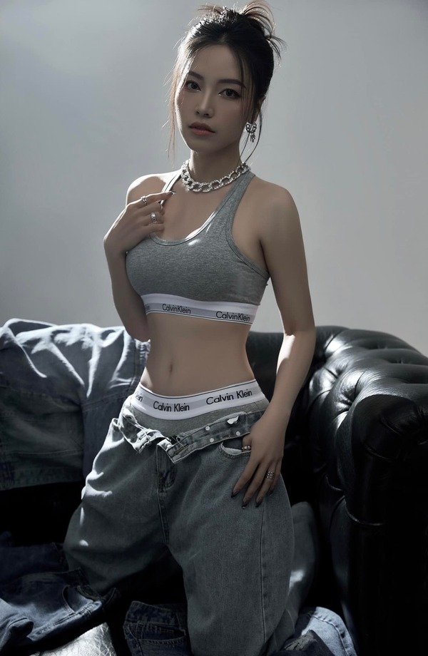 ảnh Trương Mỹ Liên sexy