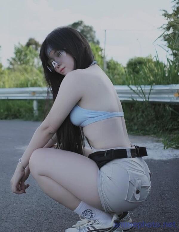 ảnh gái xinh việt nam mông to