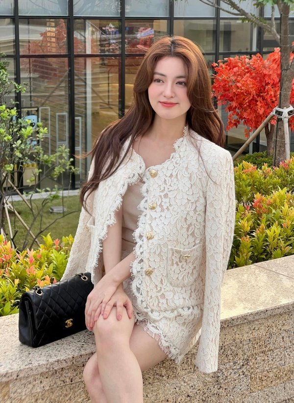 Ảnh Hồ Liên phong cách Hàn Quốc