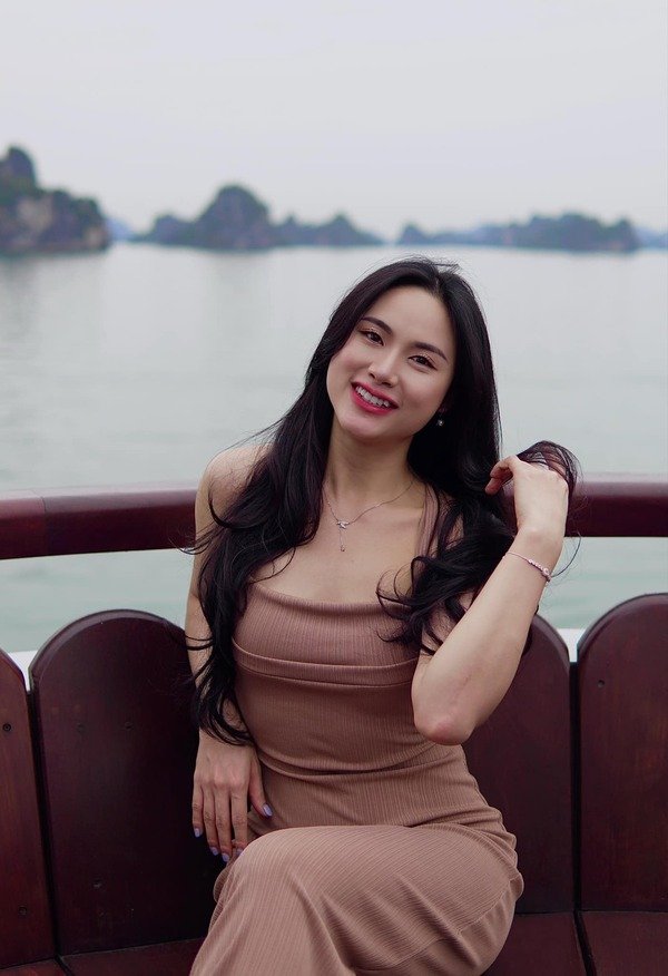 ảnh Hương Khánh Ly sexy