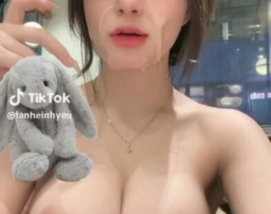 Tổng hợp ảnh sex vú to – hình gái xinh ngực khủng khó cưỡng