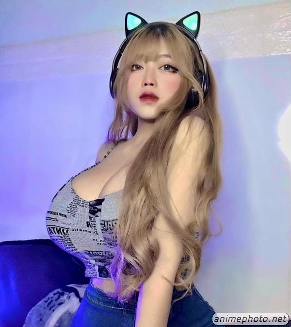 ảnh pi tiên vú to sex gợi tình