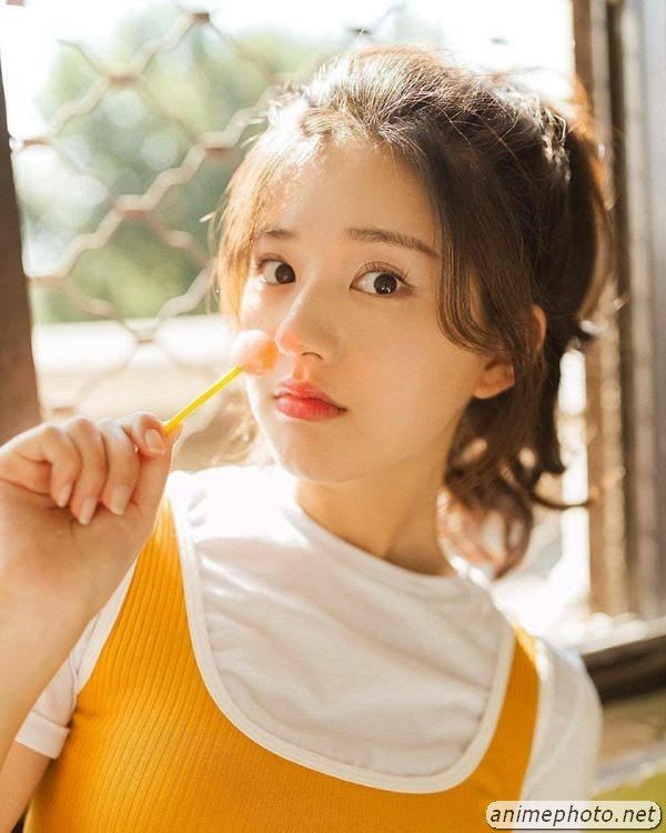 Cô nàng xinh đẹp mặt mộc Việt Nam thuần túy