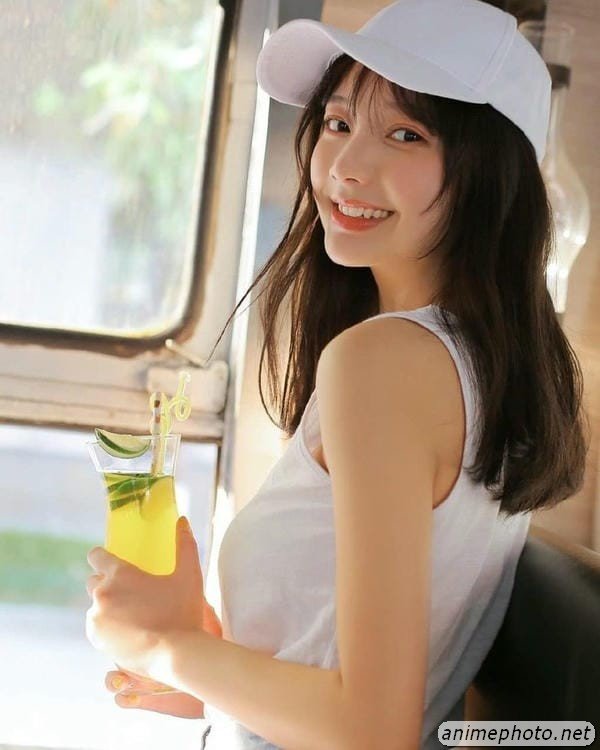 Gái xinh chân dung mặt mộc nhẹ nhàng cuốn hút