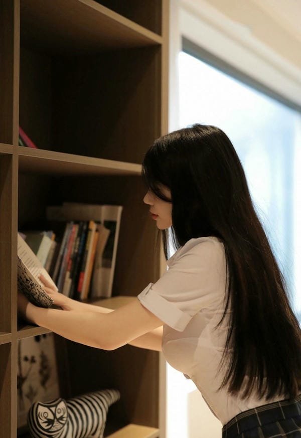 Học sinh cấp 3 dâm đãng sục cặc 