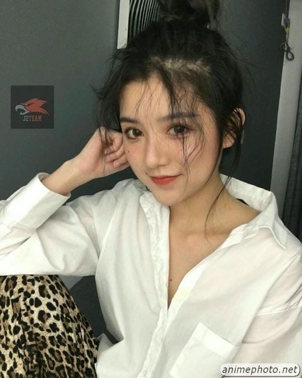 Nàng thơ xinh xắn vẻ đẹp mộc mạc thuần khiết