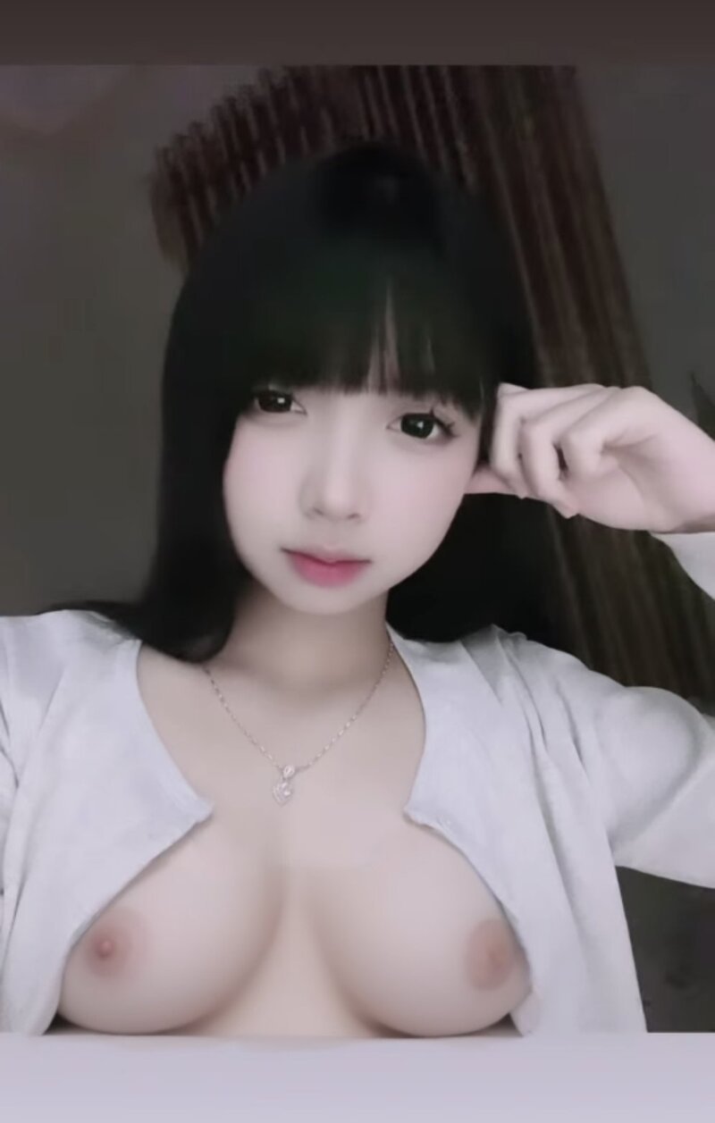 Ngắm ảnh sex gái xinh không che đầy mê hoặc